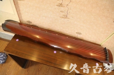 白山市●久音古琴  ●典藏系列 20230807 [红洒金竹节]